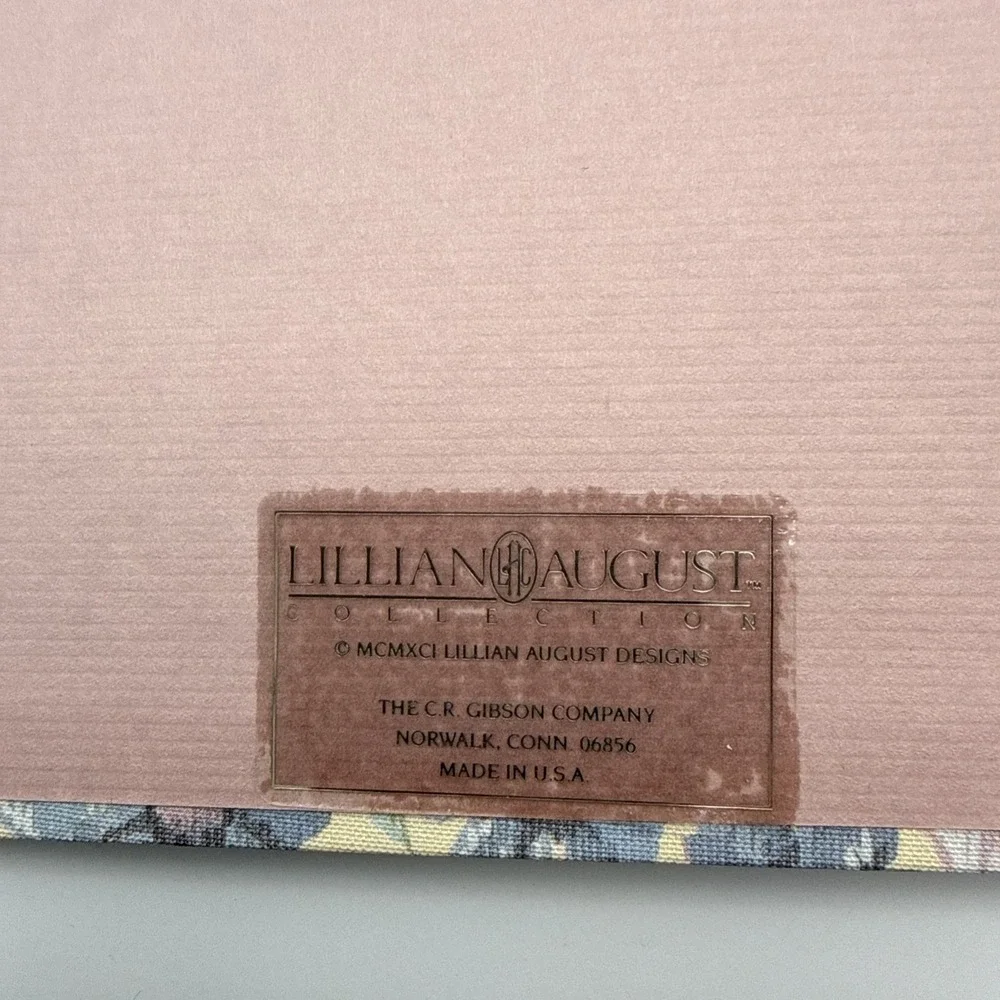 VTG C.R. Gibson Floral Tapestry CD Album Storage